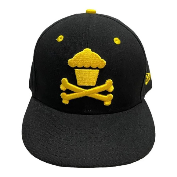 Johnny Cupcakes Bones Baseball Cap X Black Yellow Fitted 7 1/8 (56.8cm) New Era - Picture 1 of 12